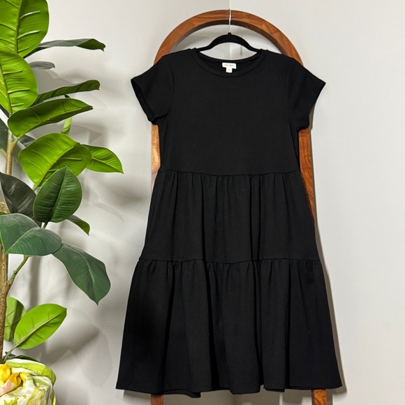 LuLaRoe Dresses & Skirts - Lularoe XXS Black Textured Short Sleeve Ariel Dress